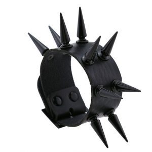 Brazalete negro de pinchos Punk